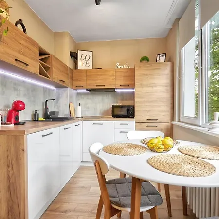 Lazur 2bd Flat Next To The Sea Garden By Flat Mаnаger *