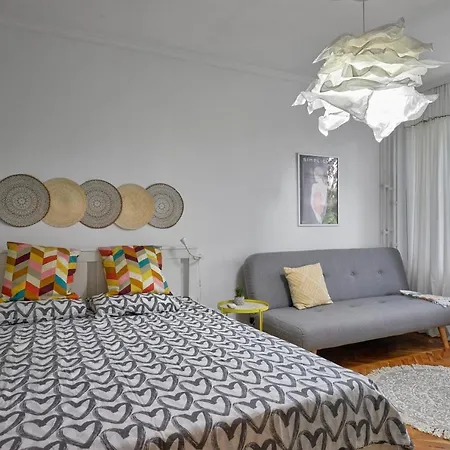 Lazur 2bd Flat Next To The Sea Garden By Flat Mаnаger Apartment *