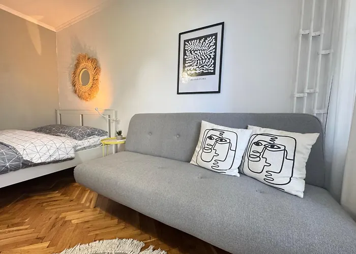 Lazur First Line ブルガス