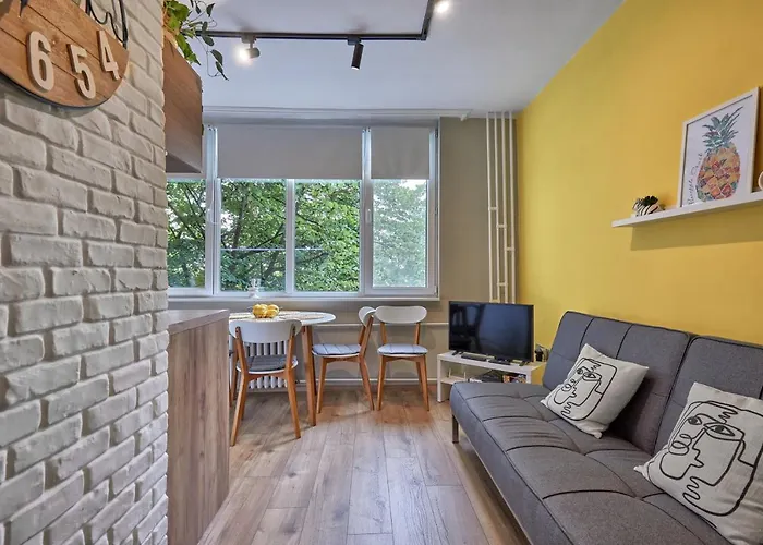 דירה Lazur First Line *