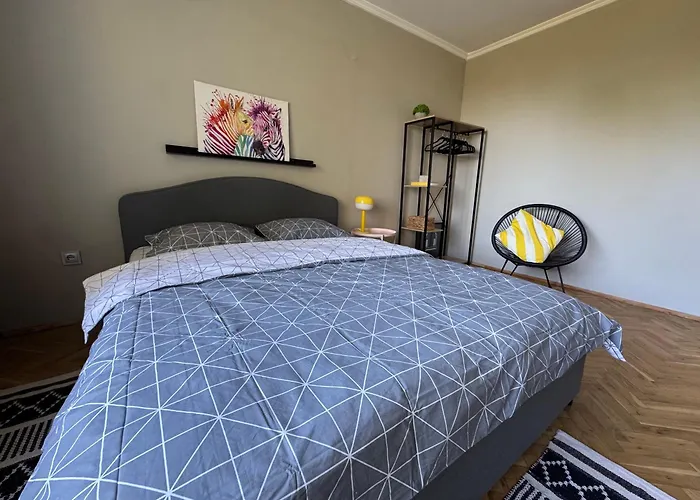 דירה Lazur First Line *